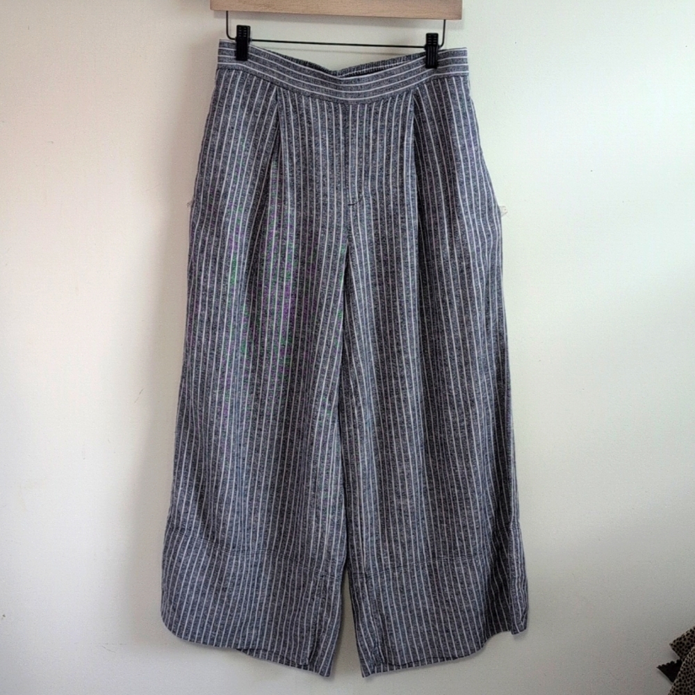Banana Republic Gray Pinstripe Wide Leg Pants